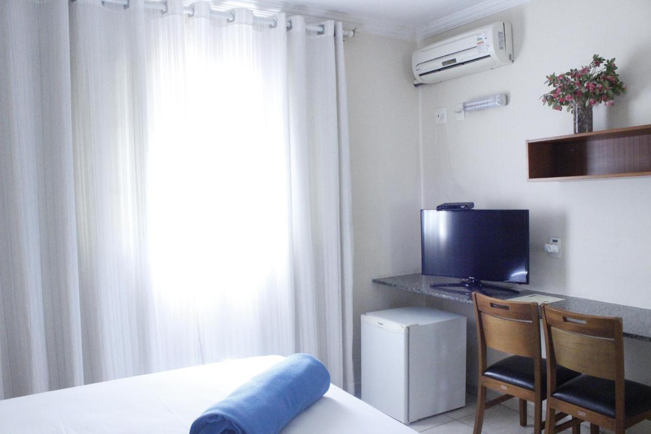 Quarto Deluxe com Cama de Casal ou 2 de Solteiro